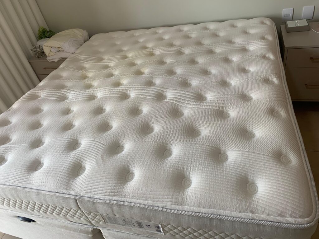 WhatsApp Image 2025-04-24 at 21.57.36-4